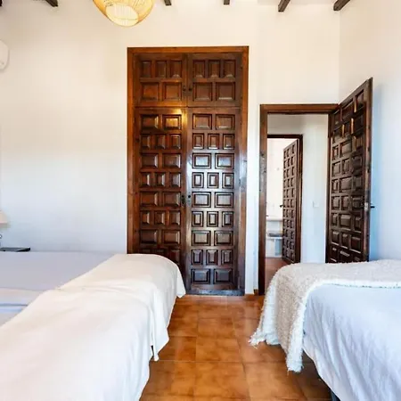 Ct 269 Gr - Faro's Sun, & In Holiday home *